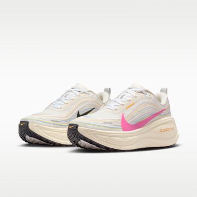 Women's Sneakers Nike Vomero Plus Casual Running Shoes Women's Beige