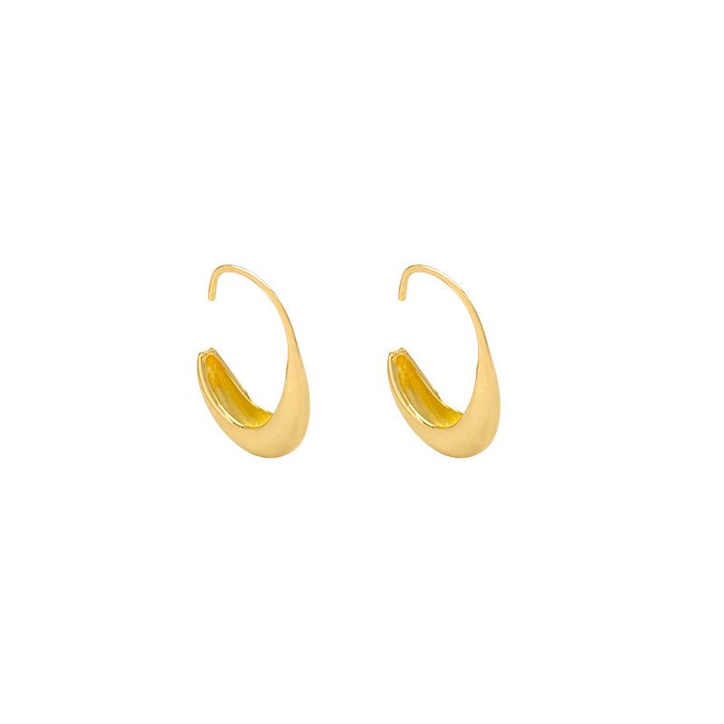 Retro Hong Kong style golden water drop C-shaped earrings women's simple cold wind stud earrings ears