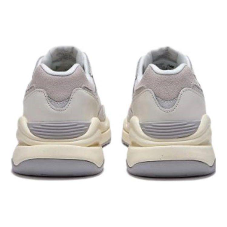 5740 Casual Sneaker White Men M5740WP