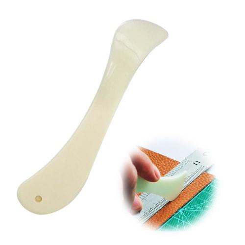 

TVETE Creasing Spatula, Creasing Tool for Leather Folding [Plastic, Cow Bone Imitation], Paper Folding Tool for Creases, Leather, Trimming, Paper, Car
