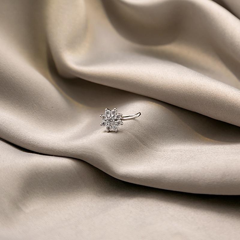 Perforated U-shaped Nose Clip Retro and Cold Style Bow Accessory Moon Octagonal Star Diamond-encrusted Nose Decoration