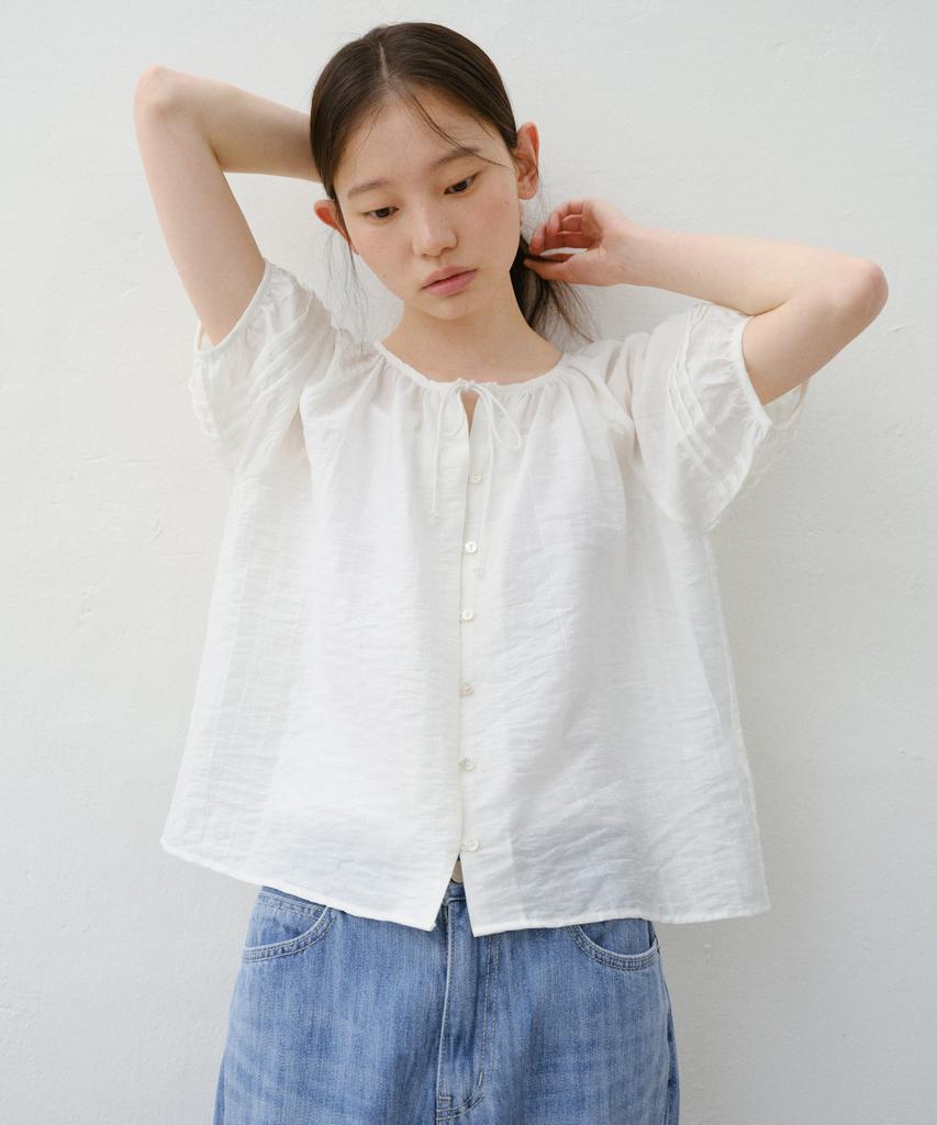 Yulago Elena Puff Half Sleeve Blouse