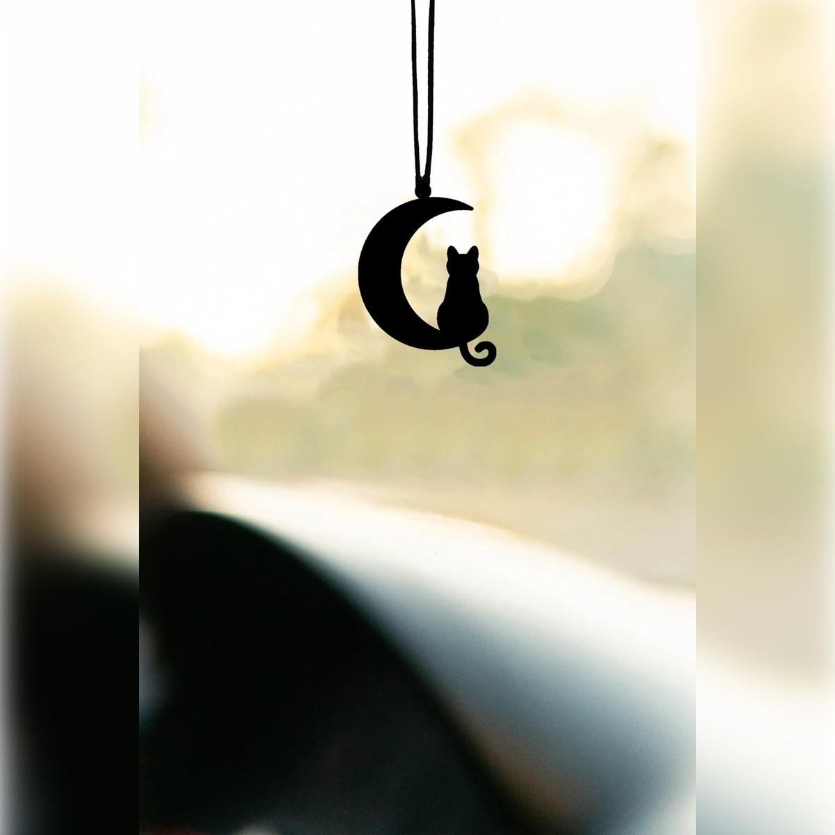 

Metal Cat Motif Rearview Mirror Ornament Car Accessory Car Decoration