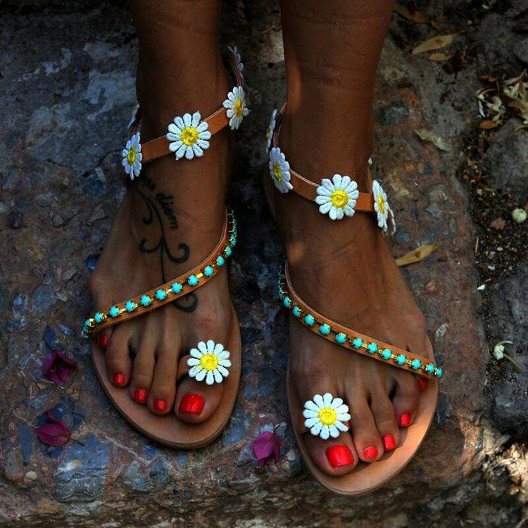 Independent station popular sandals summer new flower flat bottom women sandals cover toe foreign trade large size women's shoes wish