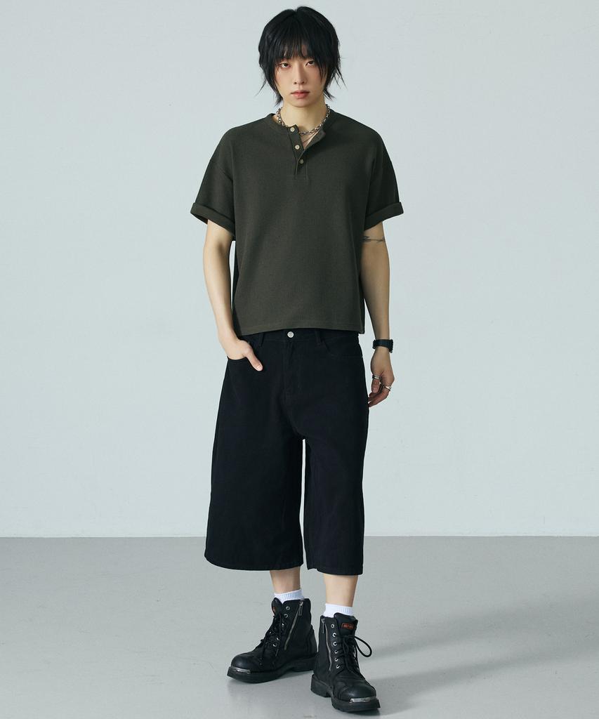LXT Waffle Henley Neck Crop Short Sleeve T-Shirt [Khaki]