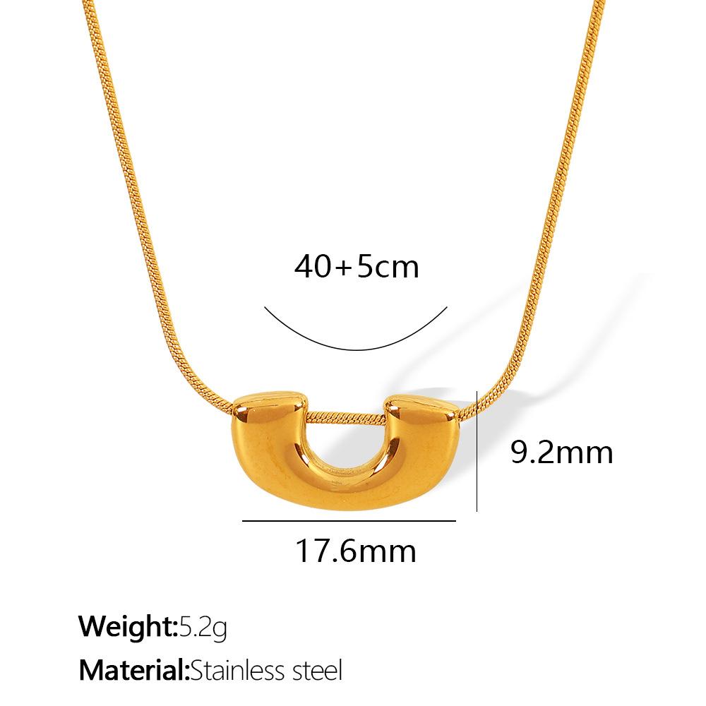 

Vintage design sense U-shaped necklace earrings women s personality simple snake bone chain titanium steel collarbone chain earrings set