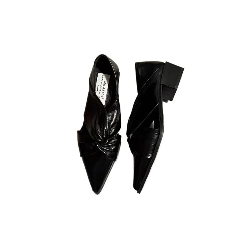 Fashion 2025 Fashion New Slip on Women’s Low Heel Pumps Retro Pointed Toe Office Elegant Comfortable Classic Career Shoes Zapatos Mujer