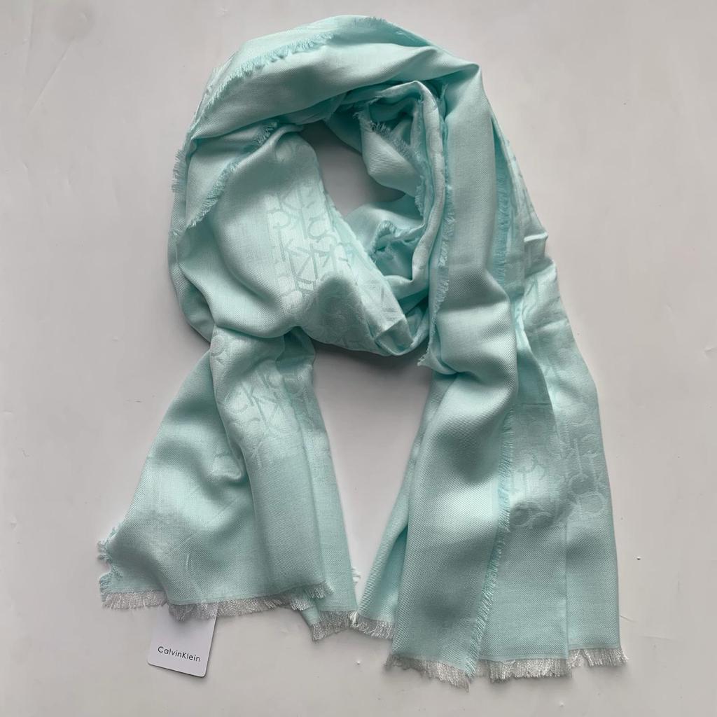 Elegant Floral Jacquard Woven Scarf Shawl for Europe and America