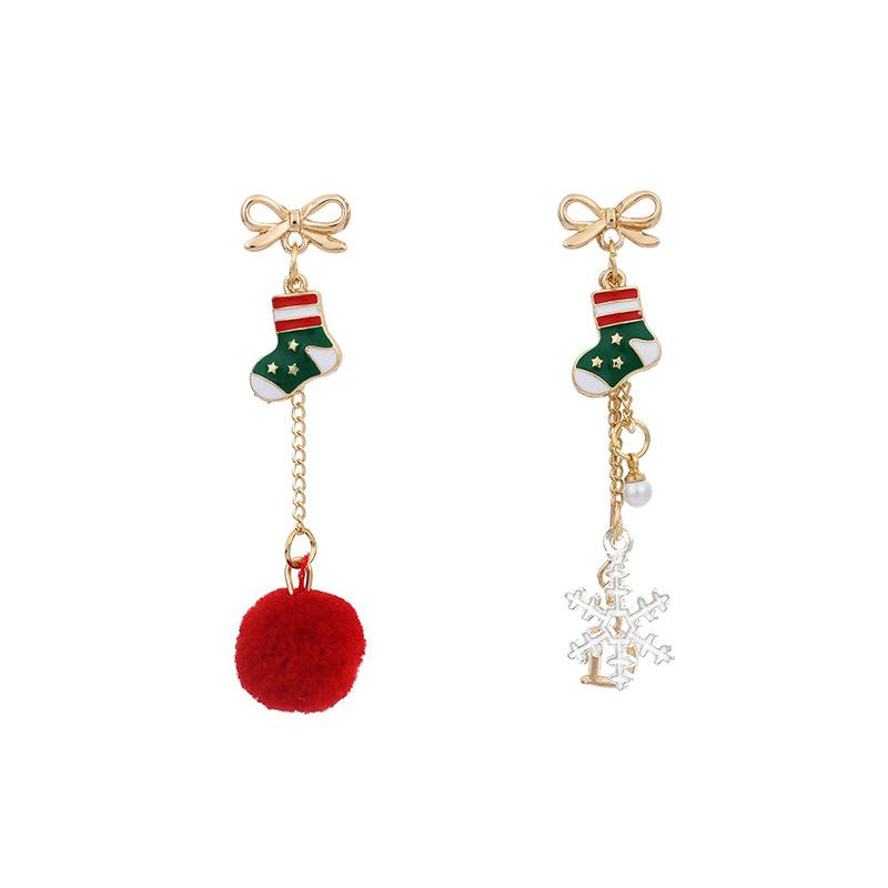 European and American new asymmetrical Christmas earrings, autumn and winter retro fringed hairball snowflake earrings