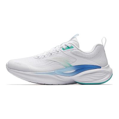 Obuwie męskie – Sneakersy