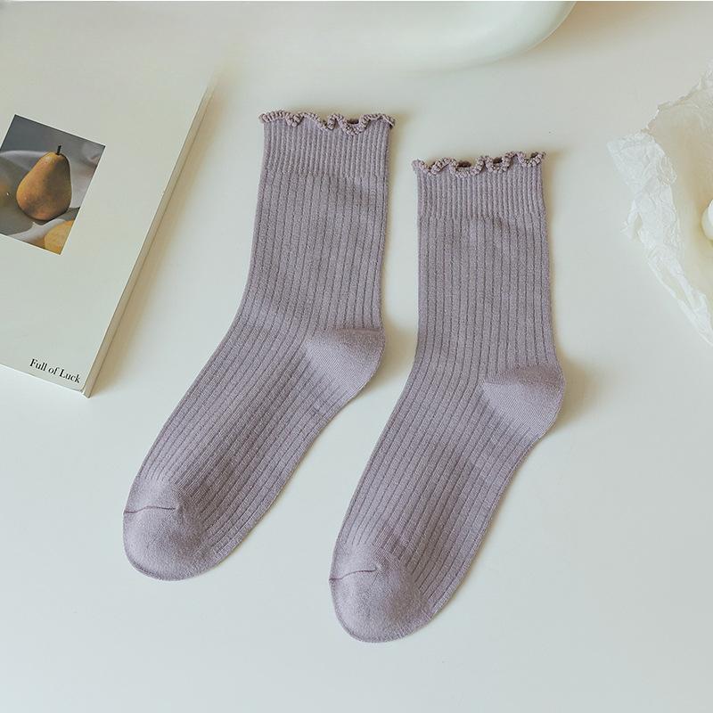 

Женские весенне-осенние носки из хлопка конфетных цветов с ажурной отделкой и лунным узором 1 pair фиолетовый