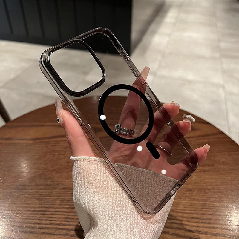 iPhone 17 Pro Max Transparent Magnetic Charging Case with Large Lens Hole and Durable Hard Shell
