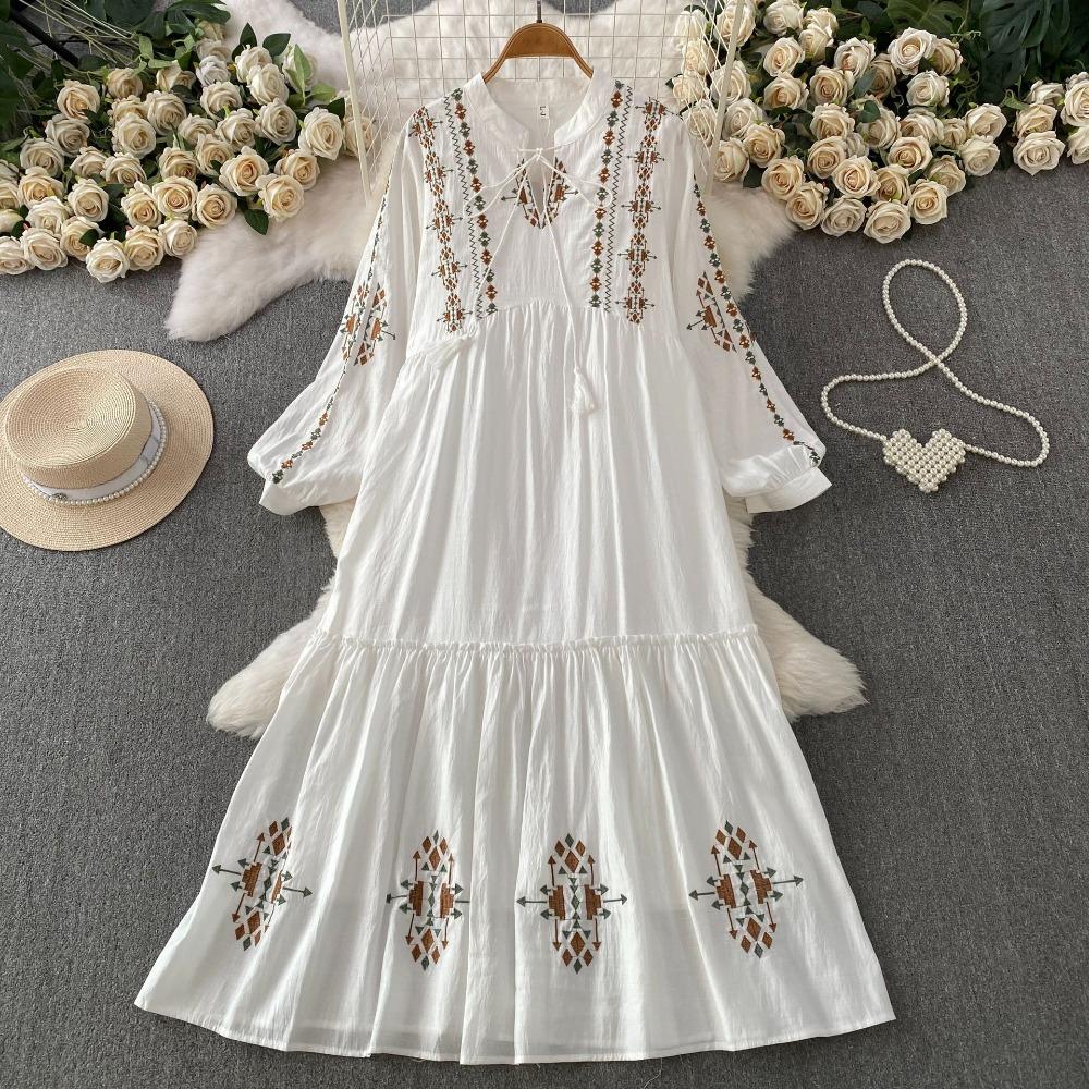 Women's Ethnic Style Embroidered Stand Collar Long Sleeve Maxi Dress for Summer