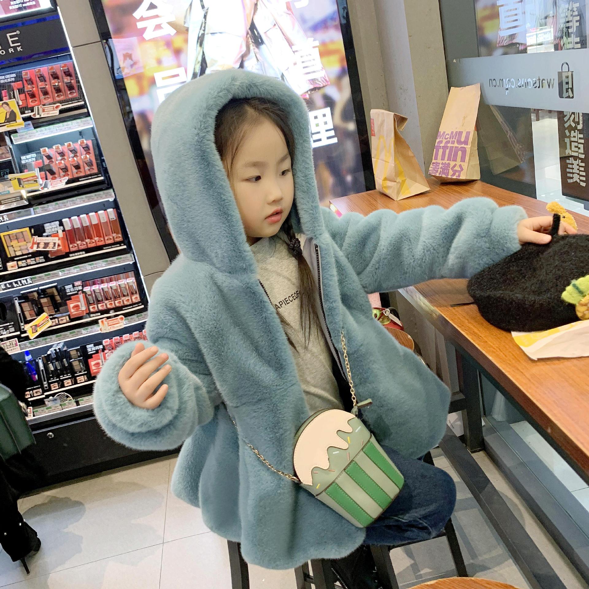 

Осень-зима Детская одежда Пальто для девочек Thikcen Sweet Fur Fashion Rabbit Fur 110cm синий