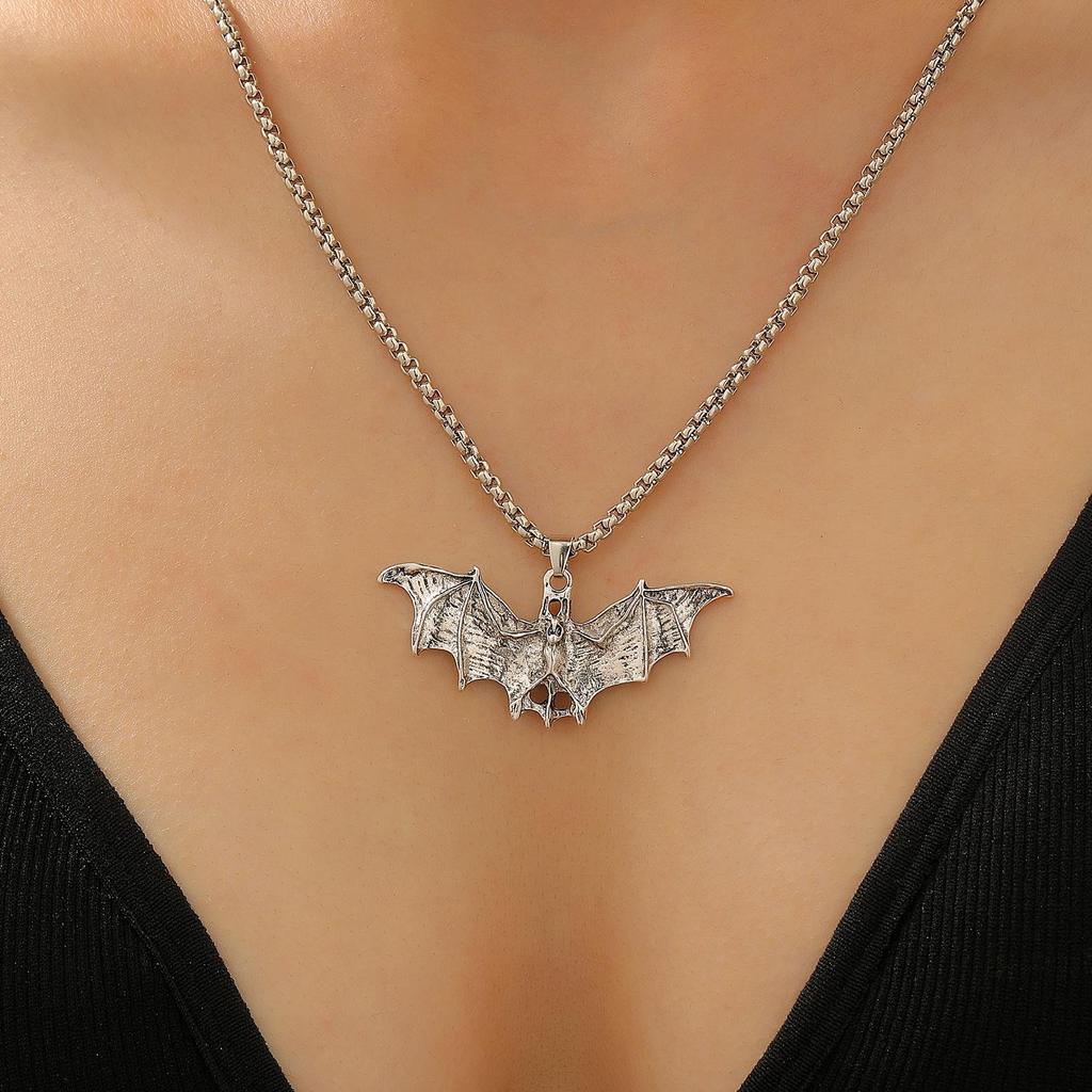 Dunkle Gothic Fledermaus Schlüsselbein Halskette: Vielseitiger europäischer & amerikanischer Trend