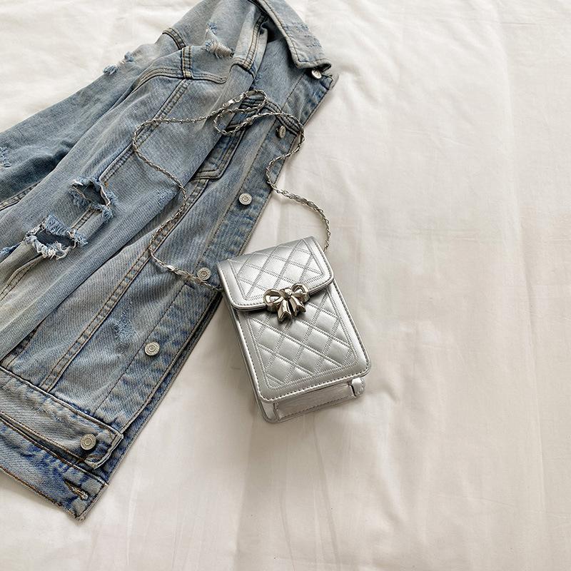 Niche Design Foreign Style Women's Diamond Chain Mobile Phone Bag 2025 New Summer Versatile Shoulder Bag Messenger Bag