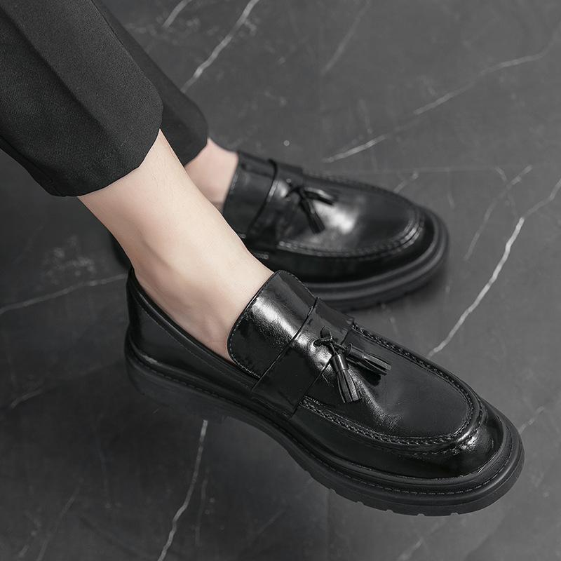 Tassel leather shoes 2025 autumn new overalls men's shoes size 46 2025 business dress casual shoes large size men's shoes
