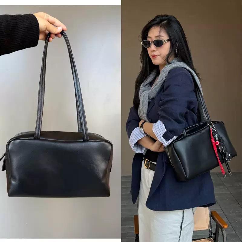 2025 new RO * W niche design minimalist first layer sheepskin single shoulder underarm bowling bag premium commuter bag