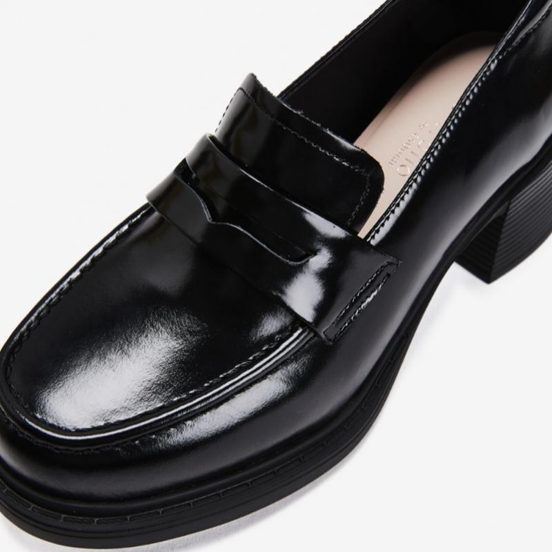 Portfolio Portfolio By ESquire Women S Chunky Clipper loaferS Black