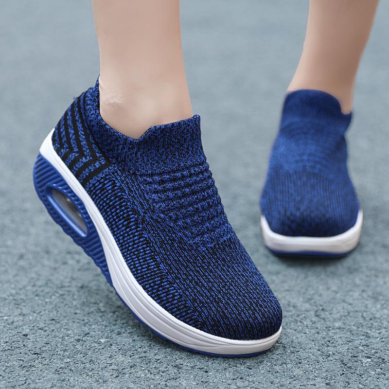 Old Beijing cloth shoes women's breathable one-pedal mother shoes platform casual rocking shoes middle-aged and elderly foot-fitting fly-wov
