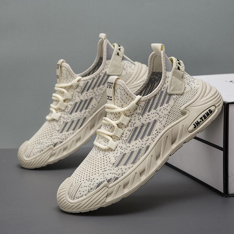 

2025 new sports shoes men s casual mesh surface non-slip breathable flying woven walking shoes student running shoes 39