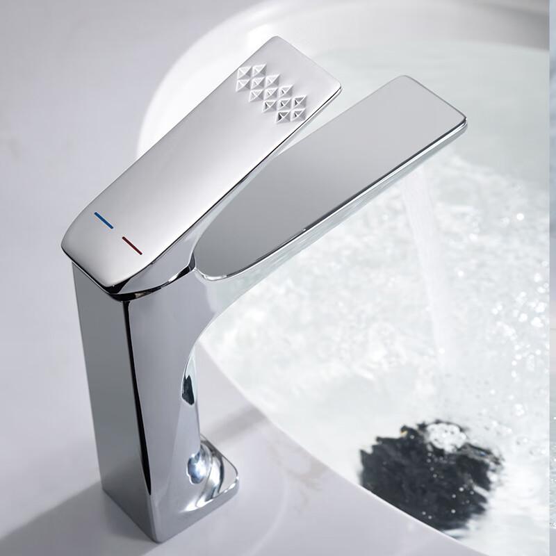 Xuanyong Light Luxury Chrome Basin Faucet