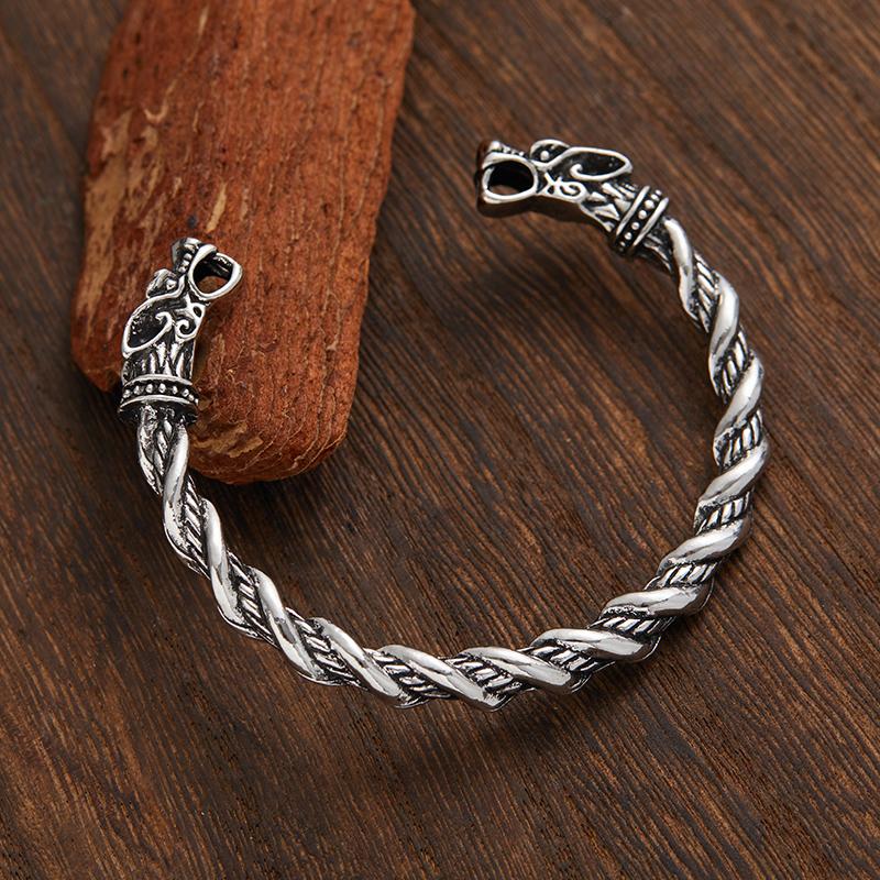 Retro Klassisch Kreativ Schwertförmige Armbänder für Männer und Frauen Persönlichkeit Exquisit Offene Armbänder Party Schmuck Geschenke
