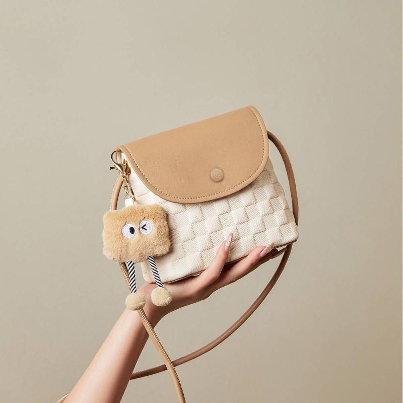 Casual small bucket bag New popular versatile messenger bag Commuter small square bag Summer versatile