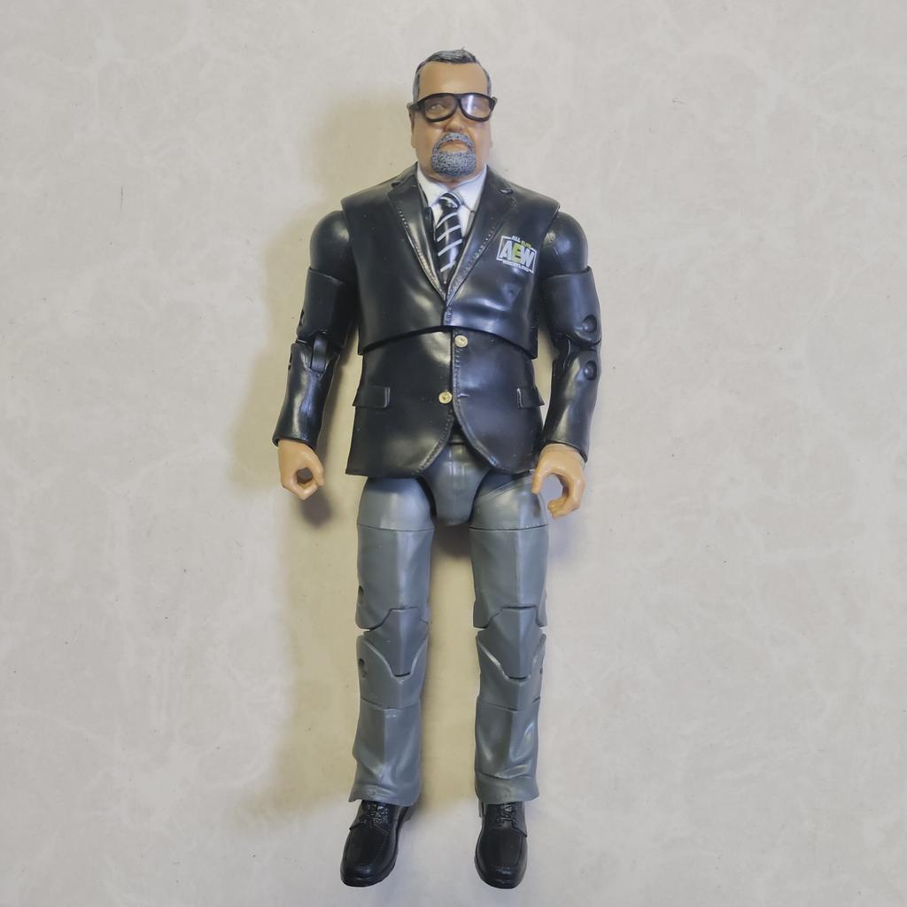 Genuine AEW UFC WWE Fighter &Wrestler Articulated Action Figures,16cm Tall Official Collectible Toys and Desk Ornaments