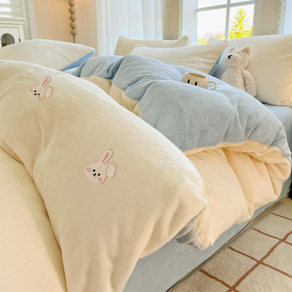 Thickened Milk Fleece Four-Piece Set, Embroidered Coral Fleece Quilt Cover, Thermal Bedding, Fleece Bed Sheet Three-Piece Set