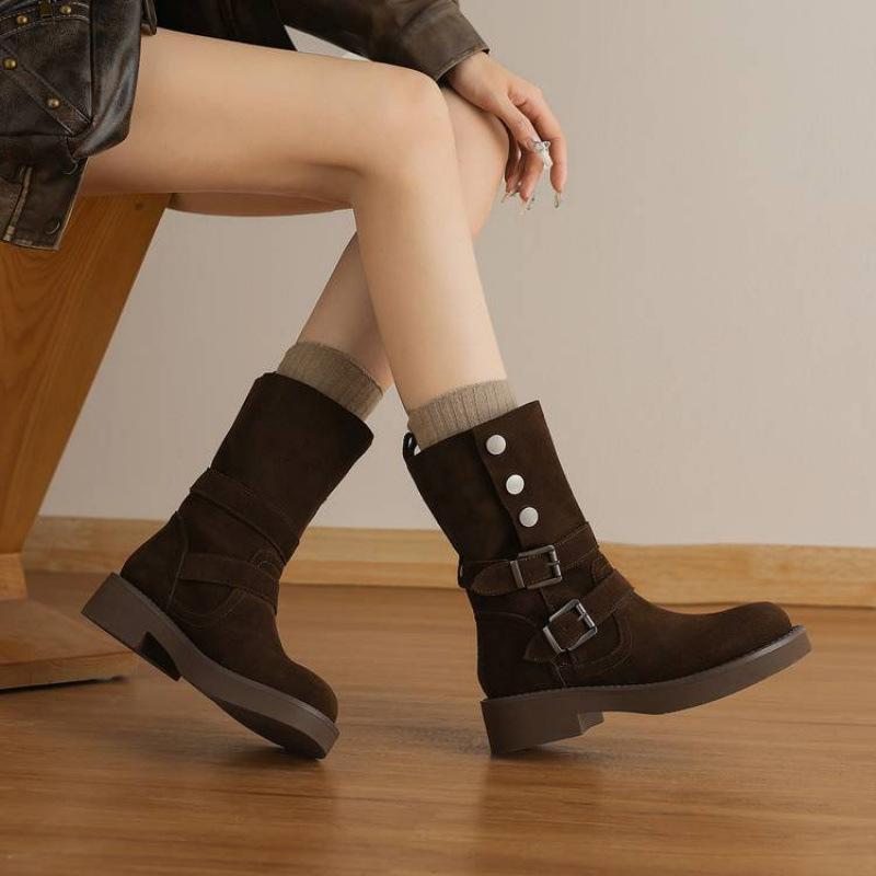 Autumn and winter rubber thick-soled large-size women's boots side zipper leather knight boots round head versatile new cow flip medium boots