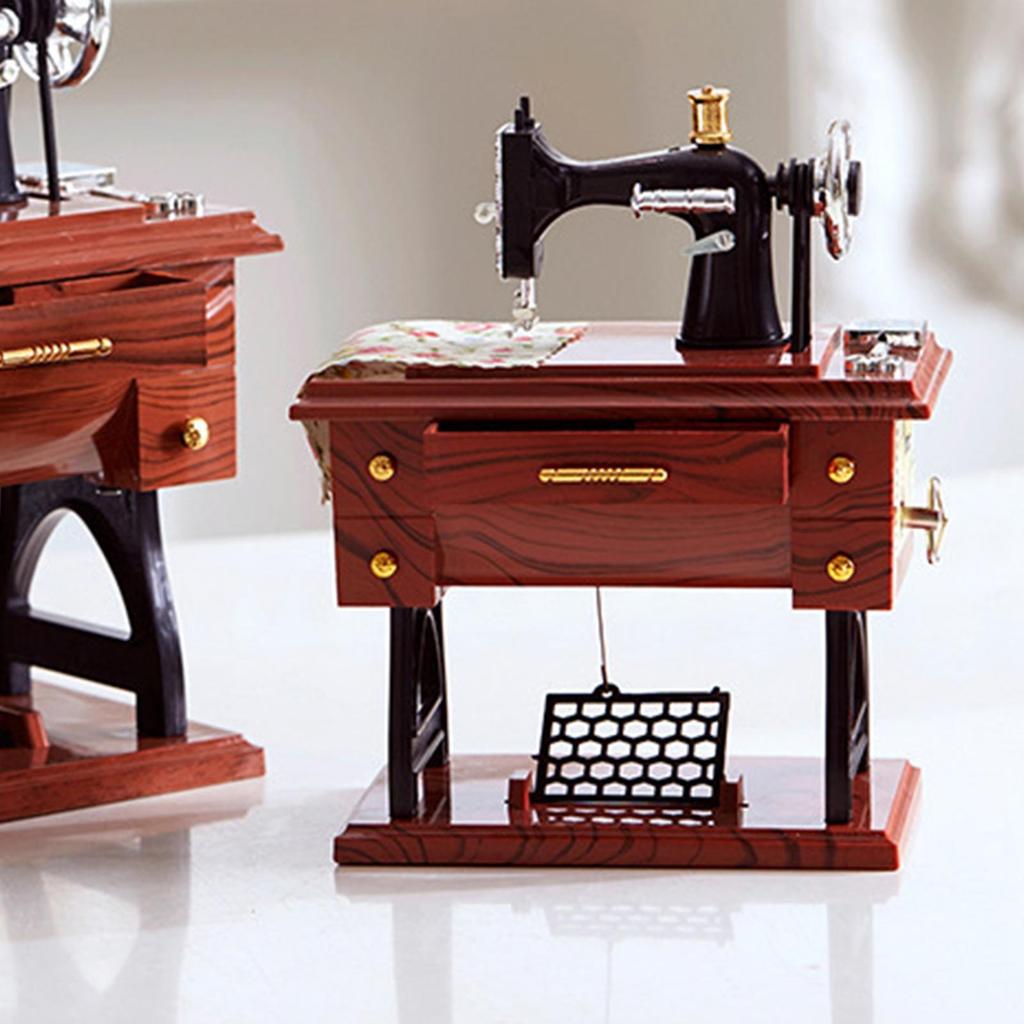 Sewing Machine Vintage Music Box Hand-Crank Decoration Music Box Matte Sewing Machine Ornament for Wedding Party Gathering Home
