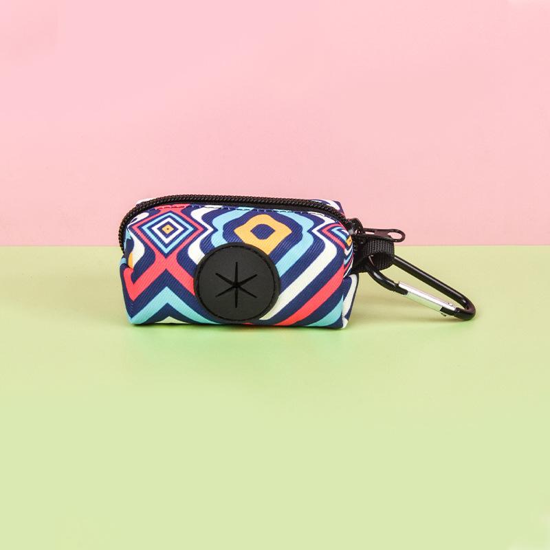 1pcs Colorful Design Dog Poo Bag Holder Dispenser Durable Use For Dog Leash Attachment Without Poo Bag And Leash