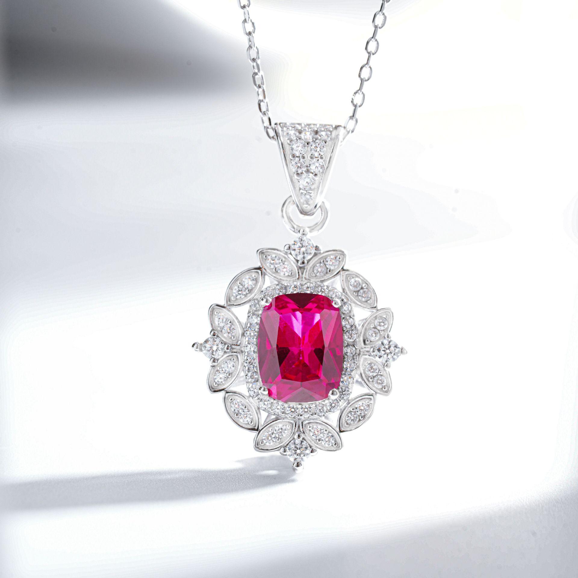 Luxury 18K White Gold Solid Platinum Women s Diamond Cut Full Diamond Pendant Clavicle Chain красный