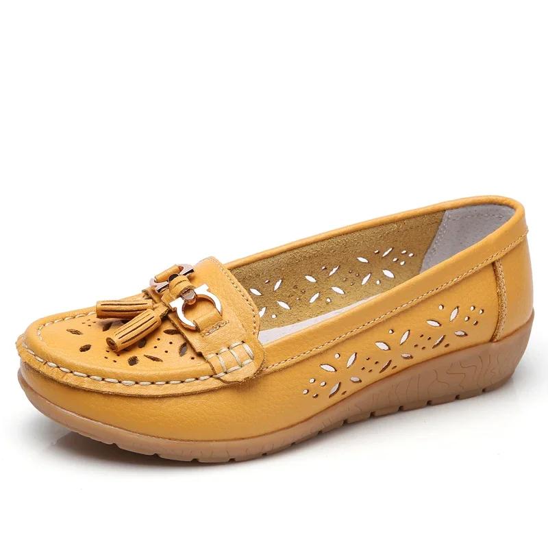 Lightweight Breathable Genuine Leather Moccasins Ladies Non-Slip Bean Walking Shoes Fashion Summer Hollow Slip-On Sandals Women