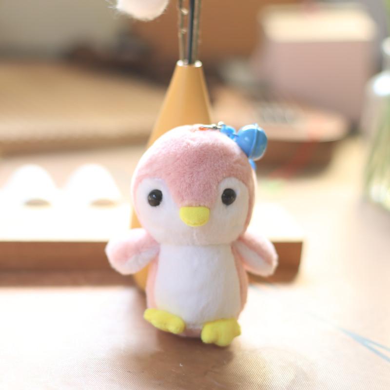 

Cute Penguin Plushie Keychain Charming Cartoon Bag Accessory Ultra Soft Plush розовый