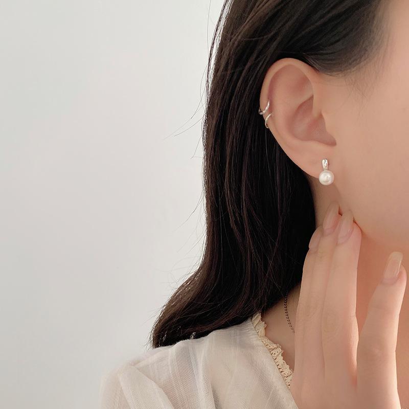 Simple One-letter Pearl Earrings for Women French Temperament Versatile High-end Earrings