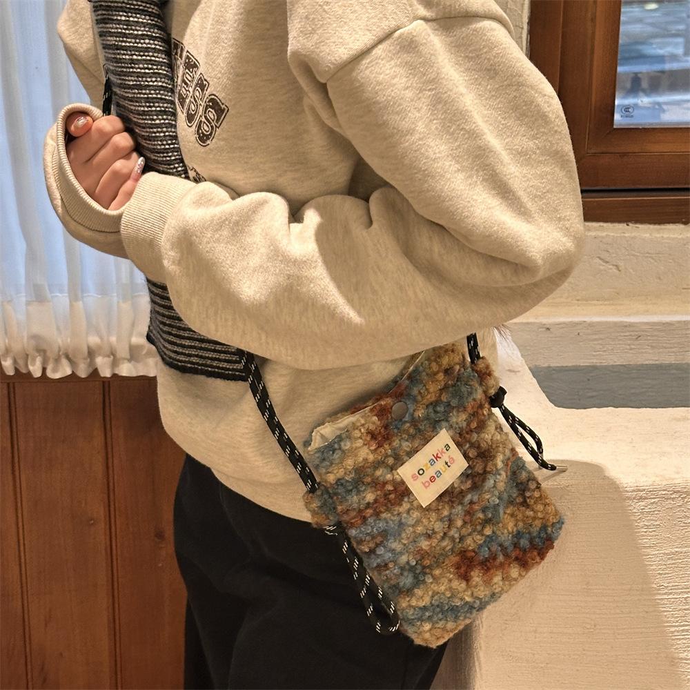Soft Messenger Bag Plush Flower Commuter Leisure Bag Shopping Underarm Mobile Phone Bag Shoulder Bag