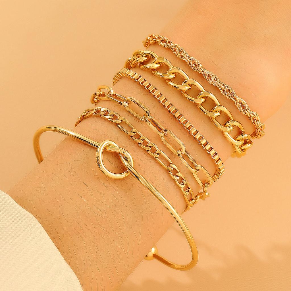 Vintage Mehrschichtiges Kettenarmband Set für Damen – Trendiger Europäischer Stil, Retro Minimalistischer Handschmuck, Grenzüberschreitende Heißverkauf Accessoires