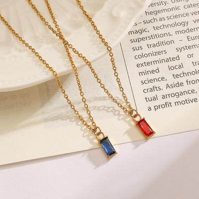 Collar de Acero Inoxidable y Titanio Chapado en Oro de 18K con Circonita Cuadrada