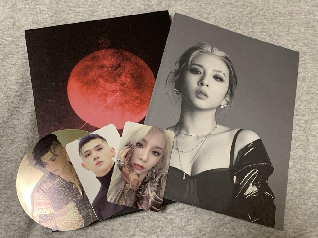 [USED] KARD 4th Mini Album RED MOON
