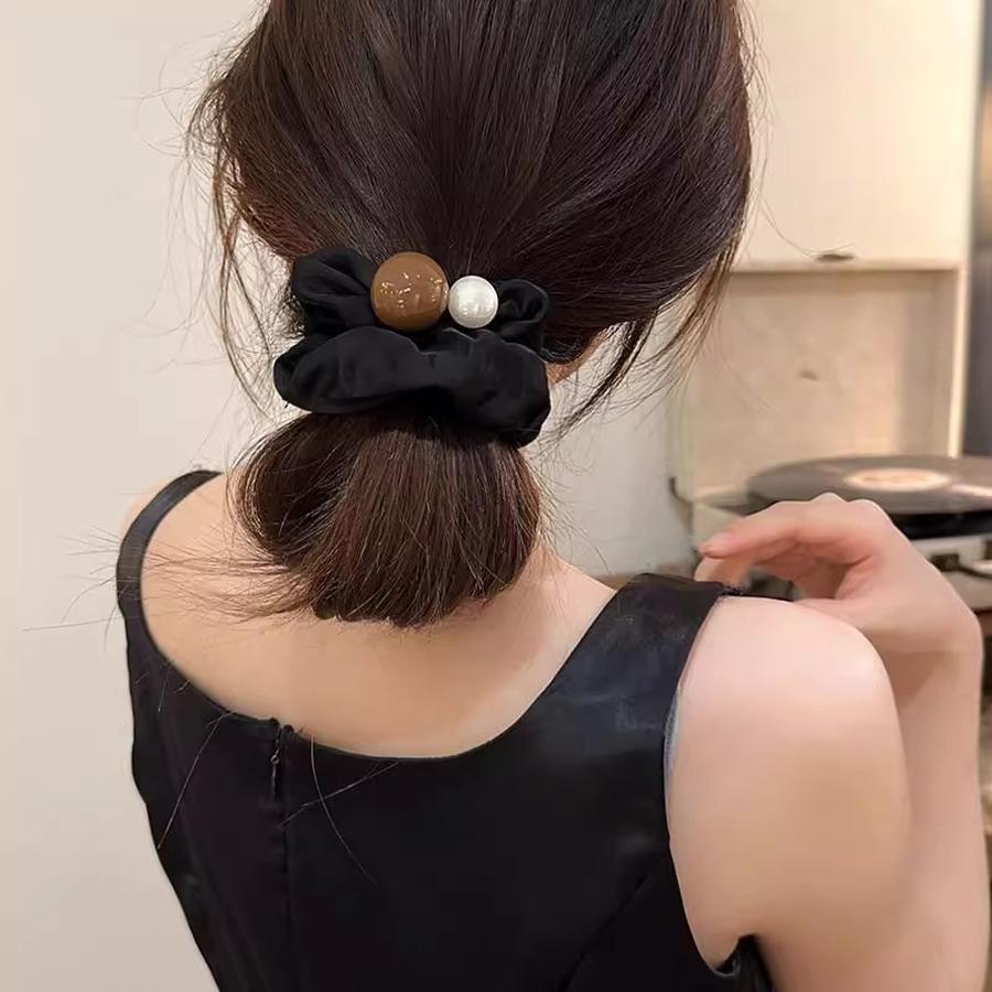 2 Pcs Minimalist Pearl Long Beaded Hair Ring Set with Rubber Band for Women, Elegant Hair Accessories with Leather Case, High-Quality Hair Ring