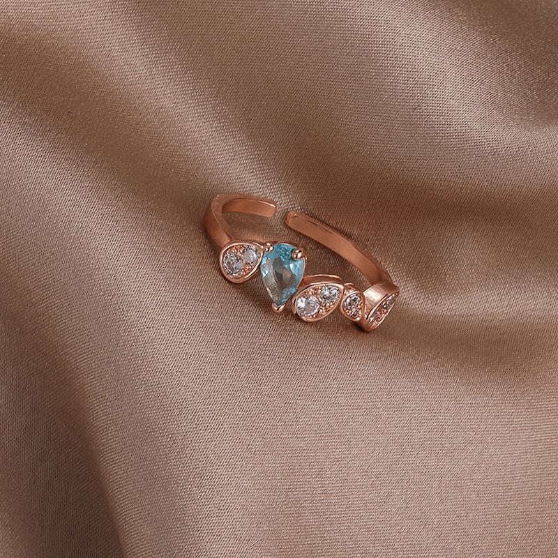Neue Zarte Zirkon Ringe Micro-intarsien Kristall Elegante Blumen Herz Ringe Für Frauen Verstellbare Öffnung Ringe Partei Schmuck