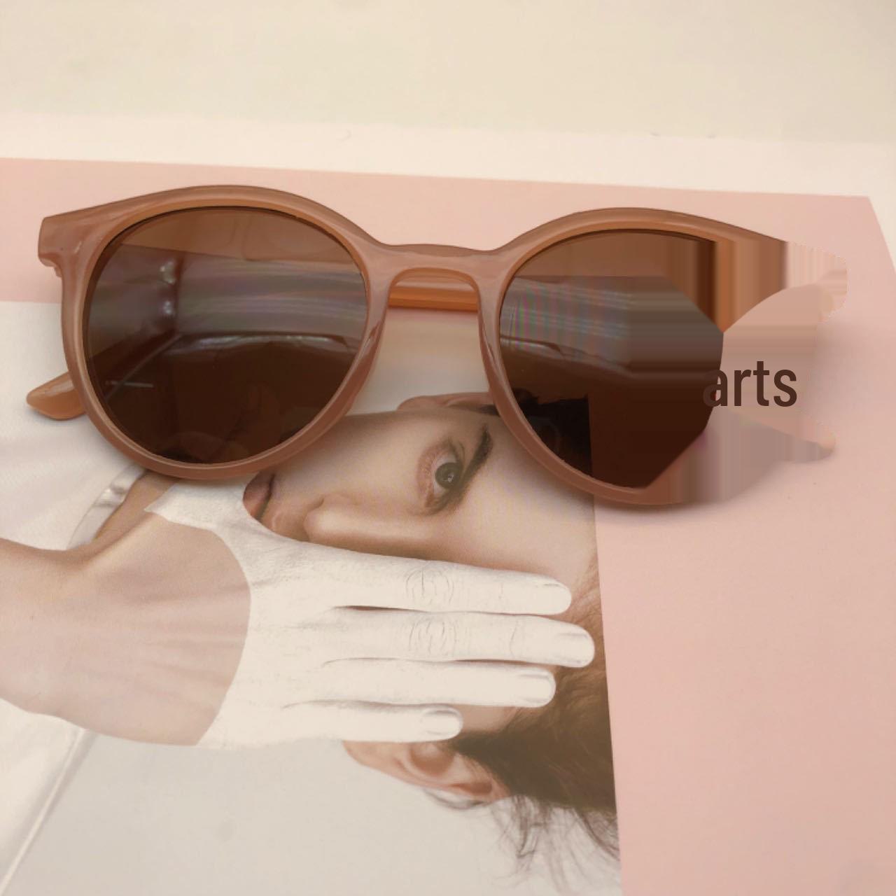 

«Ретро-корейские солнцезащитные очки в круглой оправе — защита от ультрафиолета, стиль интернет-знаменитости»