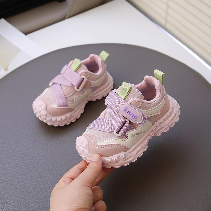Anti-kick classmates spring and autumn new children's sports shoes boys shoes 2025 girls running shoes soft-soled tire shoes tide