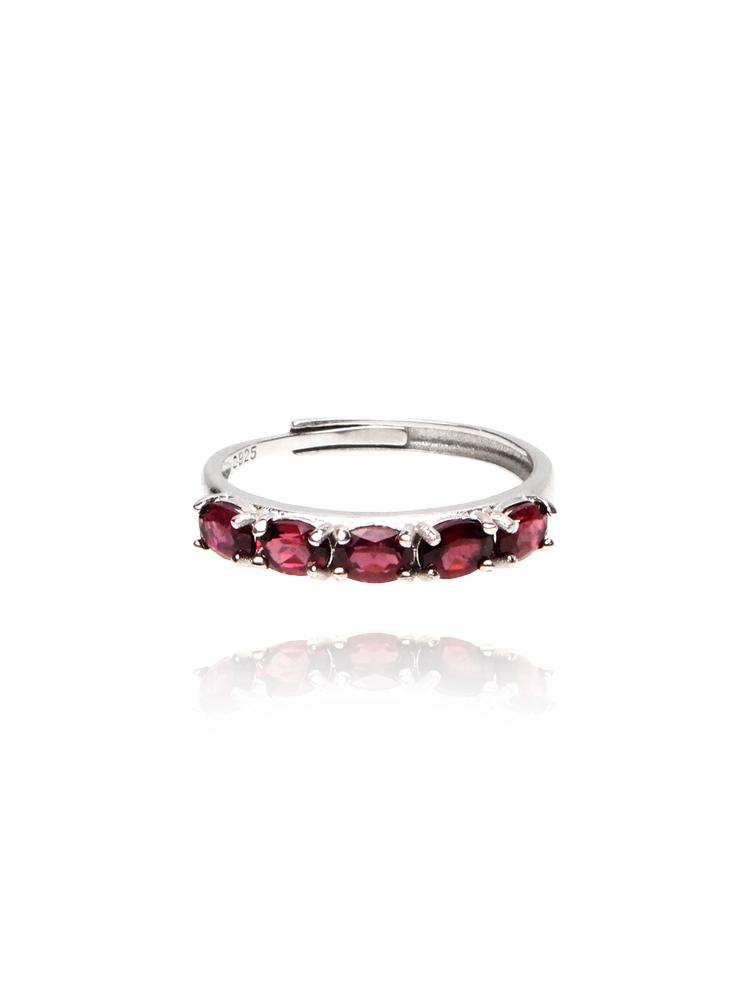 Bien Vetu Garnet Oval Tennis Ring 925 Silver 3X4Mm