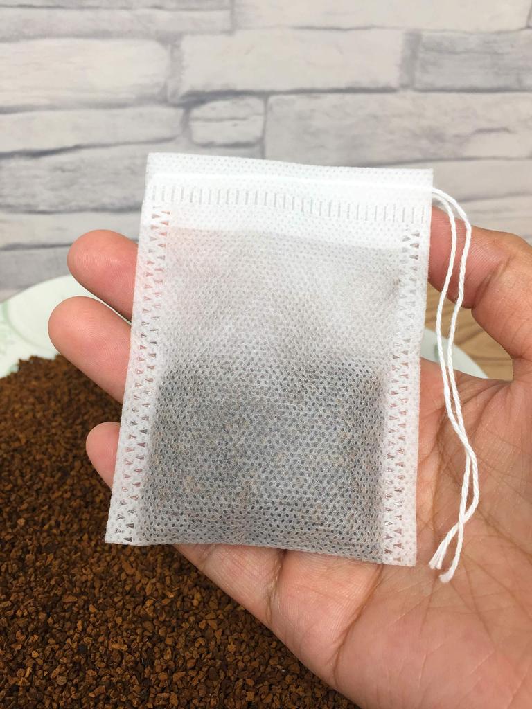 Chaga Made with Natural Chaga Includes Tea Bags [Kabatake Tea] Hokkaido-Grown Tea, 100g, 100% Mushrooms, 1.5-2mm Grains,