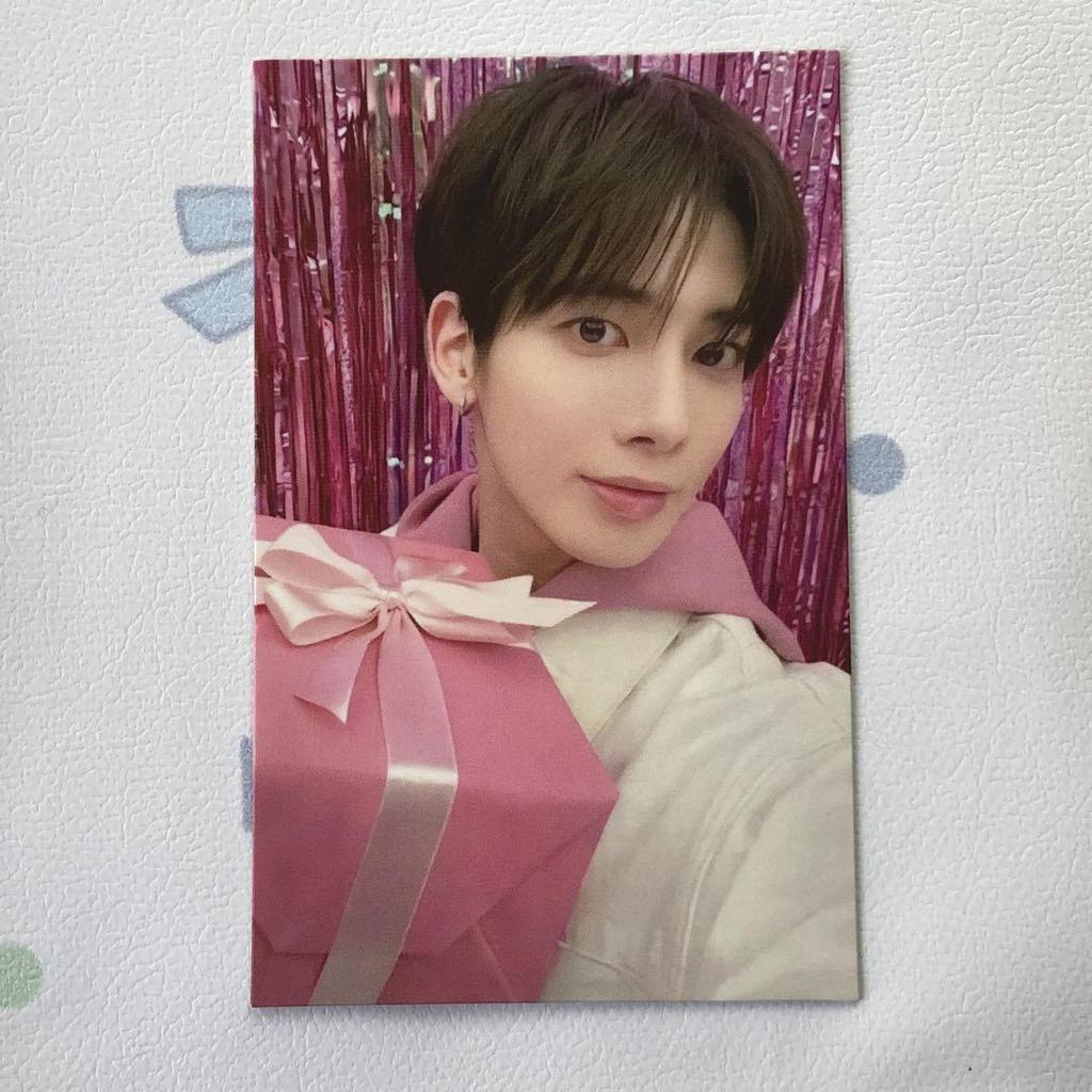 [USED] TXT KBS Gayo Daejeon Musicbank Sanok Tuba Taehyung Trading Card