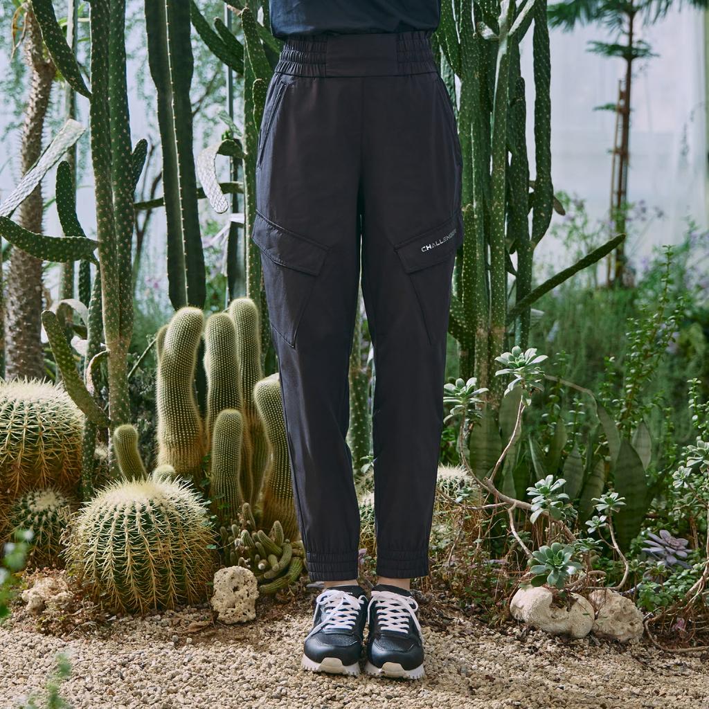 CHALLENGER Women'S High-Waisted Cargo Jogger Pants Black