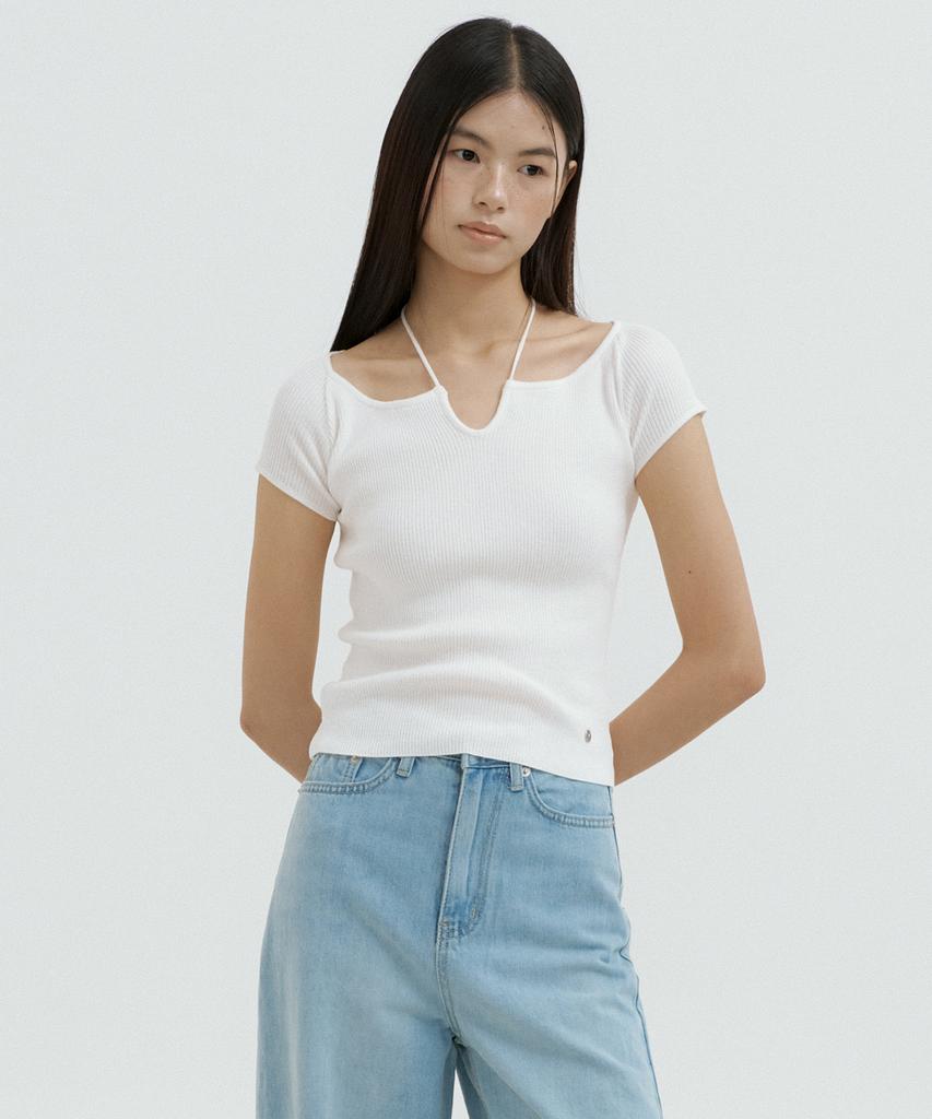 LUCIR ZU Strap Neck Ribbed Knit Top (Ivory)